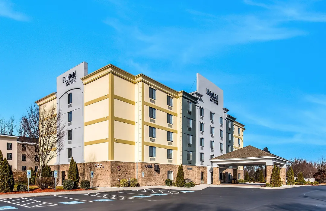 Fairfield By Marriott Inn & Suites Greensboro Coliseum Area-1
