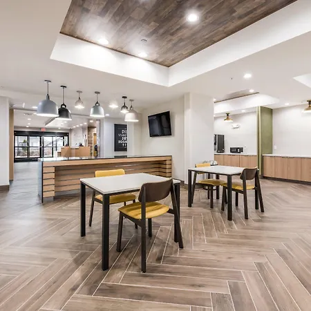 Fairfield By Marriott Inn & Suites Greensboro Coliseum Area-2