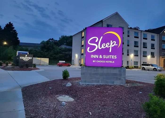 Cheap hotel: Sleep Inn Greensboro - Coliseum Area