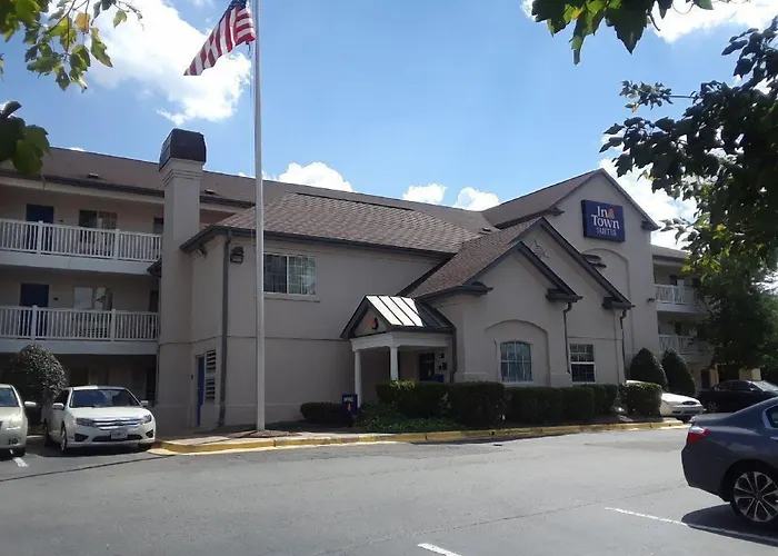 Hotels Close to Airport Intown Suites Extended Stay Greensboro Nc - Lanada